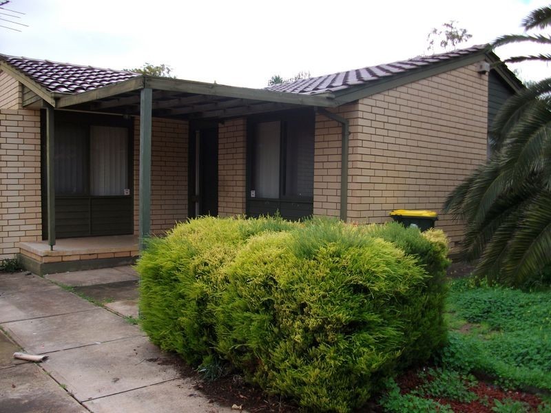 21 Lulama Crescent, Munno Para West SA 5115