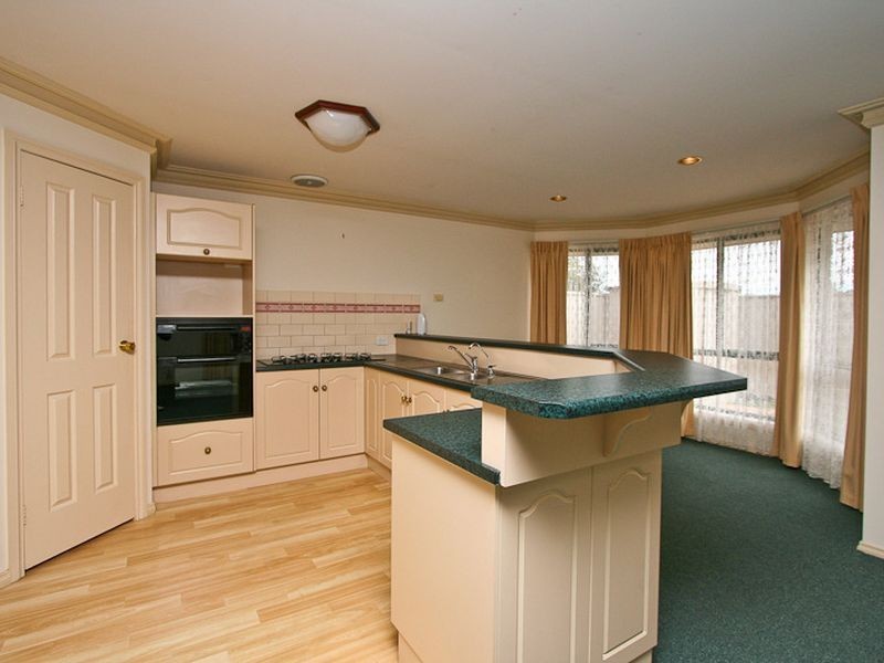 6 Ayles Court, Greenwith SA 5125