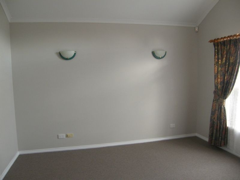 7 Laburnum Drive, Greenwith SA 5125