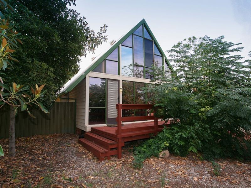 11 Bataan Road, Salisbury Heights SA 5109