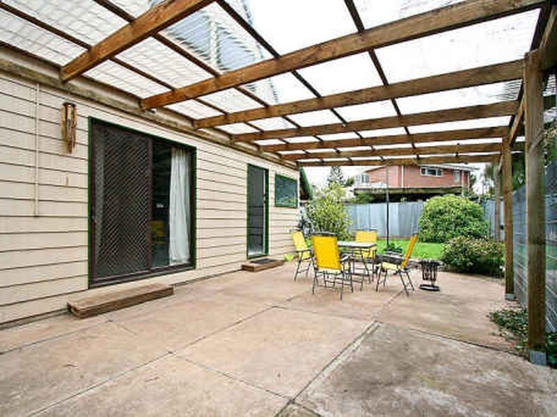 11 Bataan Road, Salisbury Heights SA 5109