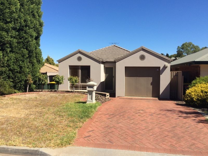 18 Lachlan Street, Greenwith SA 5125