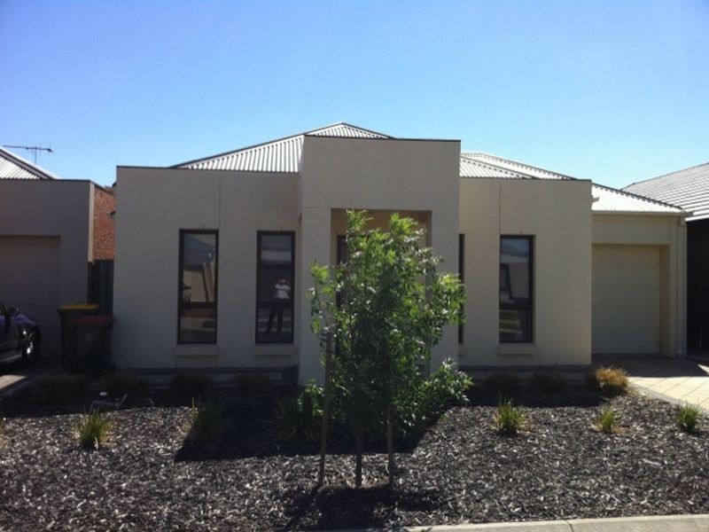 83 Lord Howe Crescent, Mawson Lakes SA 5095