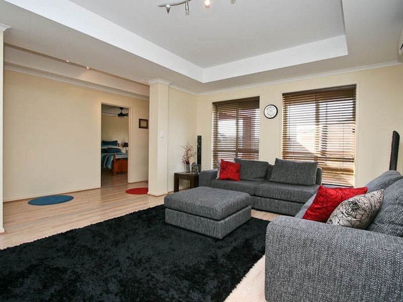 1 Portsea Crescent, Burton SA 5110