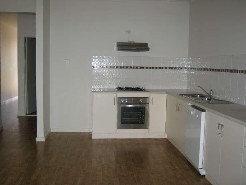 5 Robinson Street, Mawson Lakes SA 5095