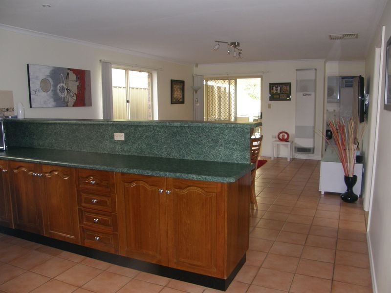 32 Brisbane Drive, Salisbury Heights SA 5109