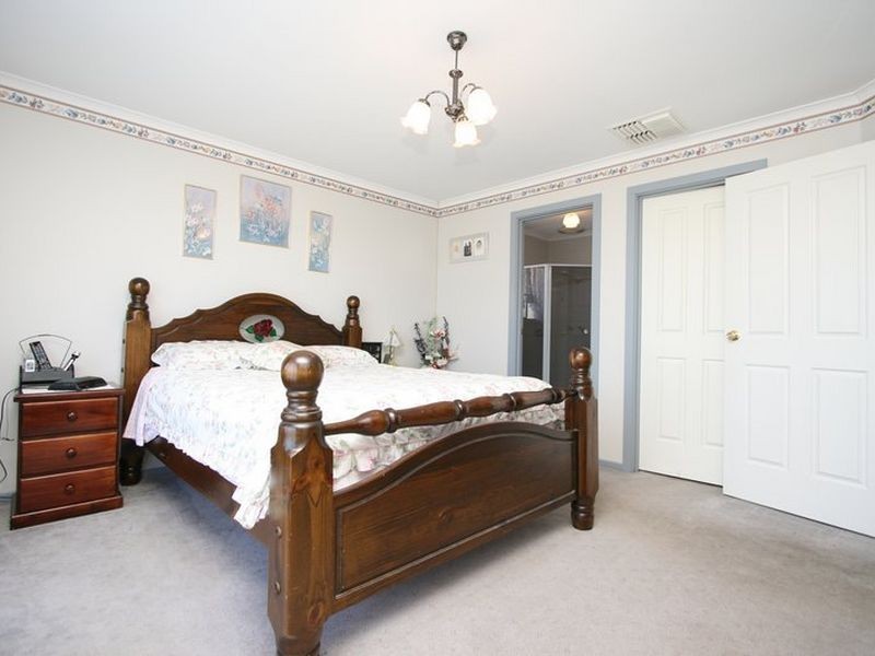 7 Festive Place, Greenwith SA 5125