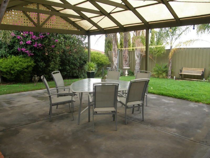 23 Aurora Circuit, Greenwith SA 5125