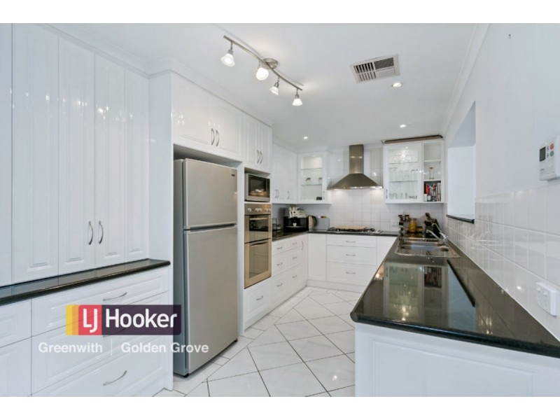 10 Currawong Crescent, Modbury Heights SA 5092