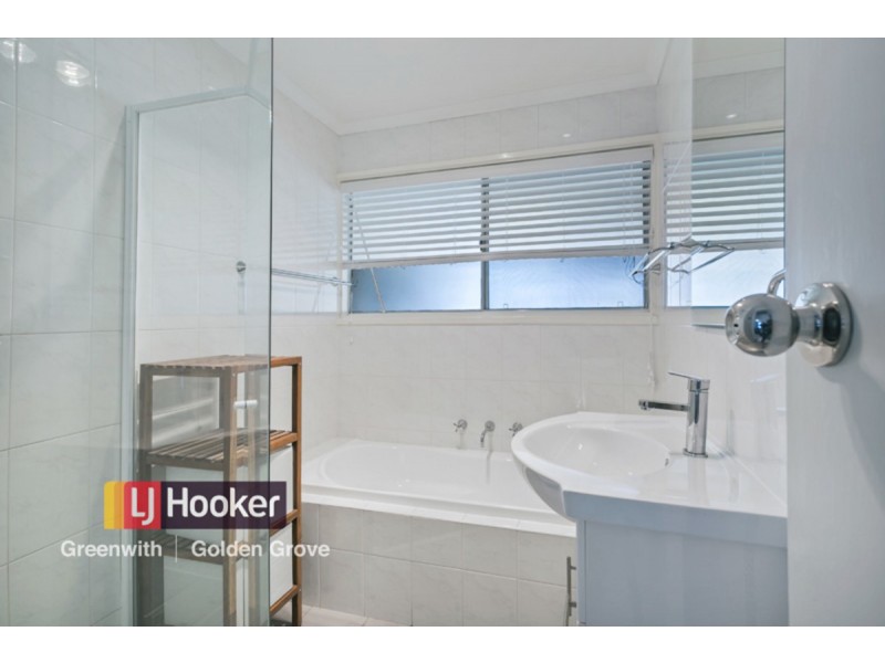 10 Currawong Crescent, Modbury Heights SA 5092