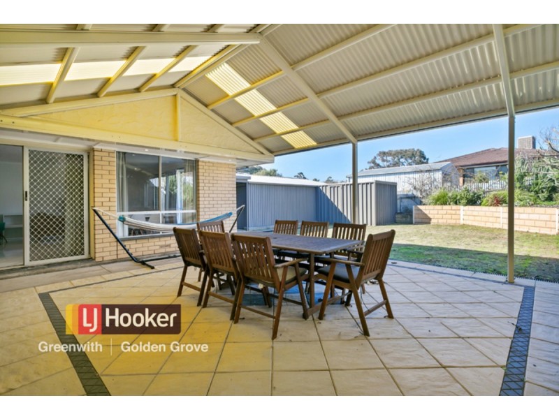 10 Currawong Crescent, Modbury Heights SA 5092