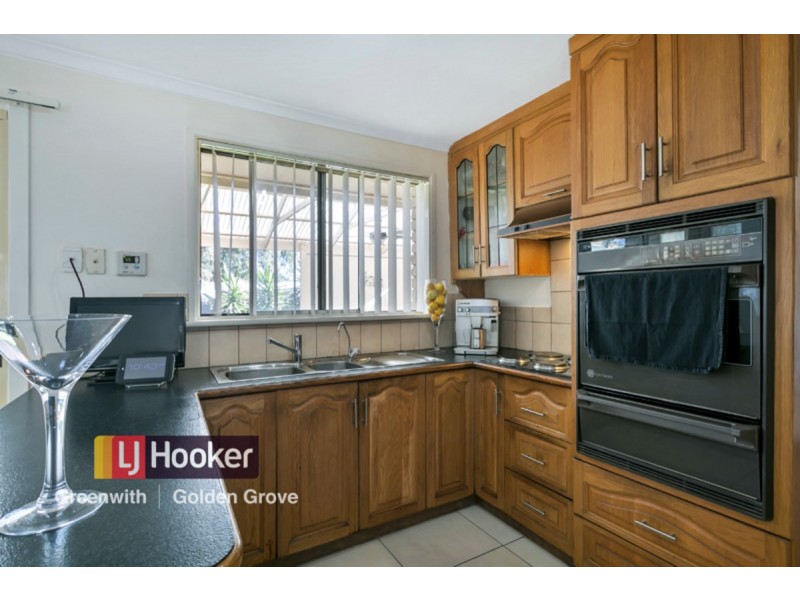 11 Francis Crescent, Salisbury Heights SA 5109