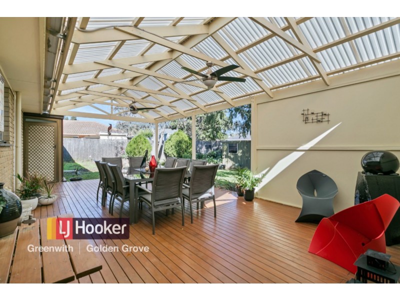 11 Francis Crescent, Salisbury Heights SA 5109