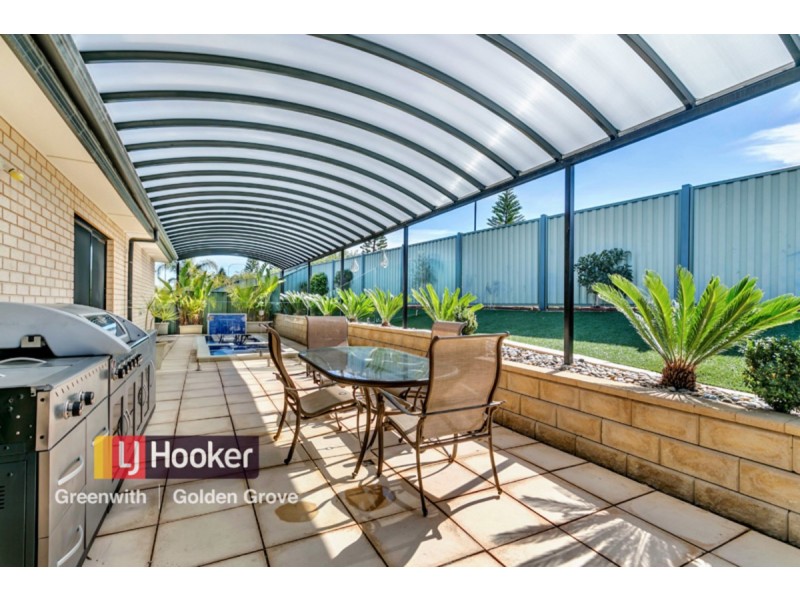 10 Hinchinbrook Avenue, Mawson Lakes SA 5095