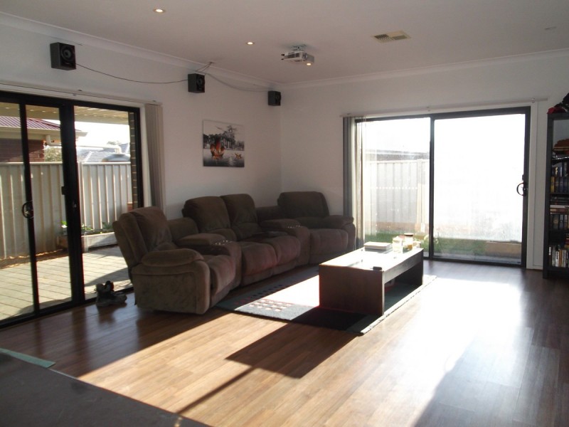 23 Burwood Road, Munno Para West SA 5115