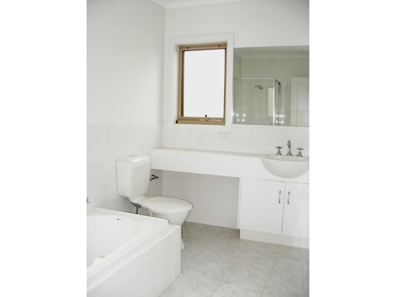 8/5-7 Rosette Avenue, Para Hills West SA 5096
