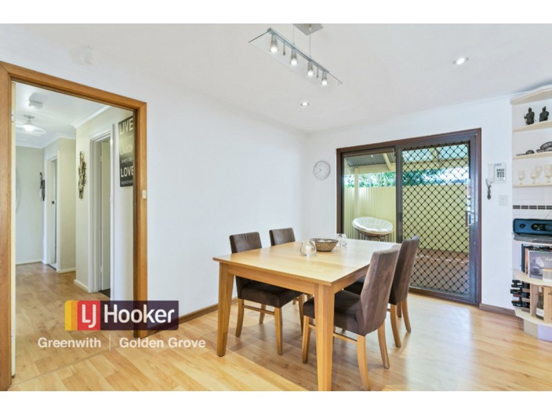 4 Pelsaert Avenue, Fairview Park SA 5126