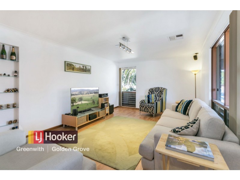 4 Pelsaert Avenue, Fairview Park SA 5126