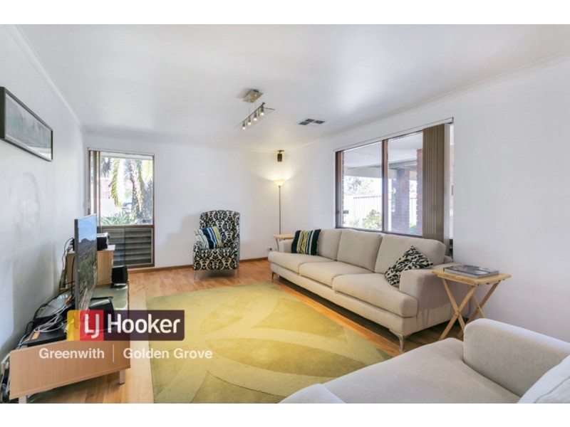 4 Pelsaert Avenue, Fairview Park SA 5126