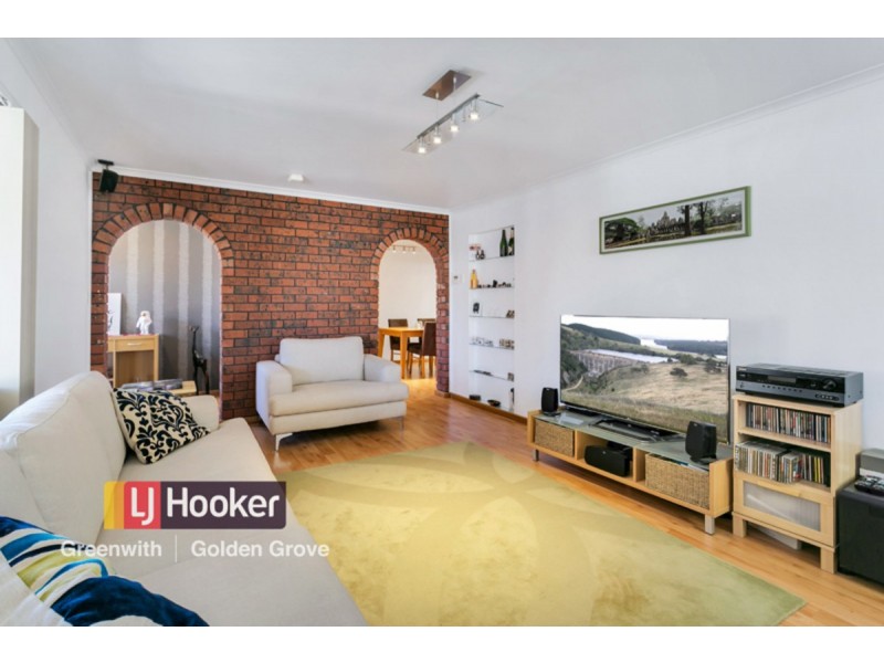 4 Pelsaert Avenue, Fairview Park SA 5126