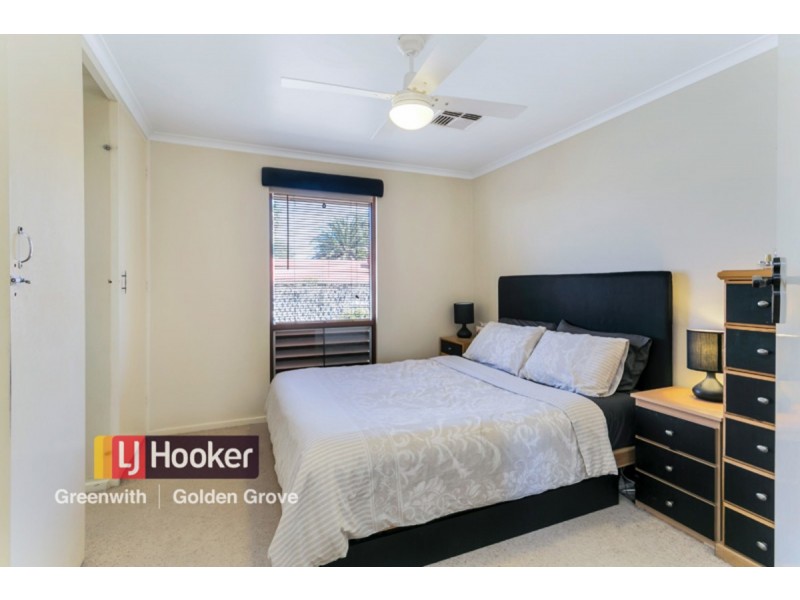 4 Pelsaert Avenue, Fairview Park SA 5126