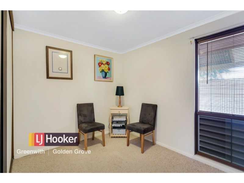 4 Pelsaert Avenue, Fairview Park SA 5126