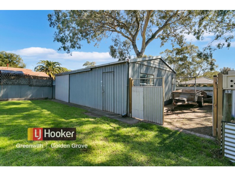 4 Pelsaert Avenue, Fairview Park SA 5126