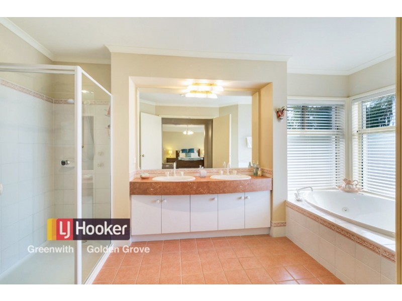 13 Nugent Place, Golden Grove SA 5125