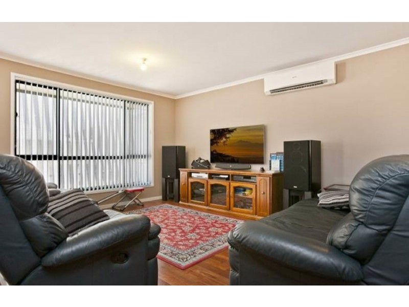 7 Clinker Circuit, Golden Grove SA 5125