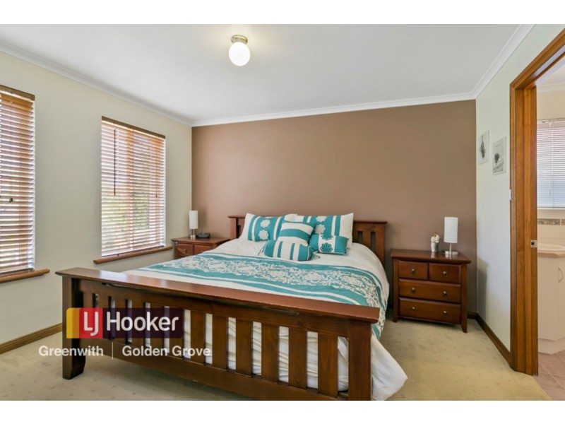 7 Harvey Avenue, Walkley Heights SA 5098