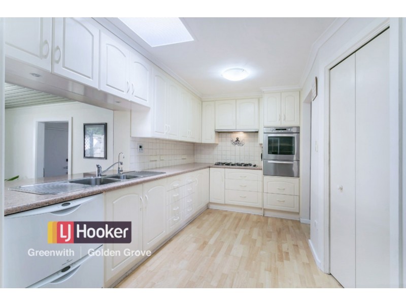 23 Hinkler Crescent, Modbury Heights SA 5092