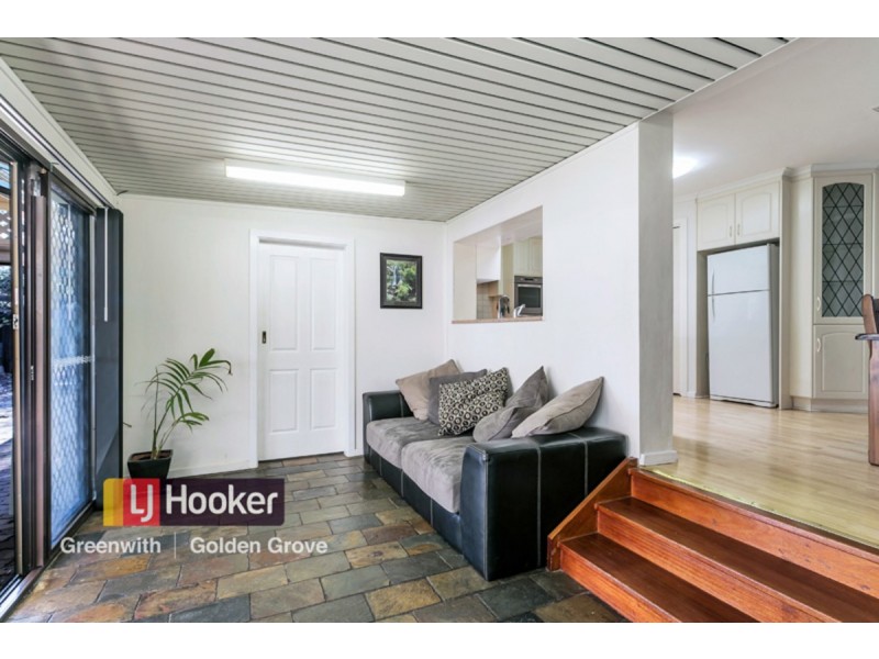 23 Hinkler Crescent, Modbury Heights SA 5092