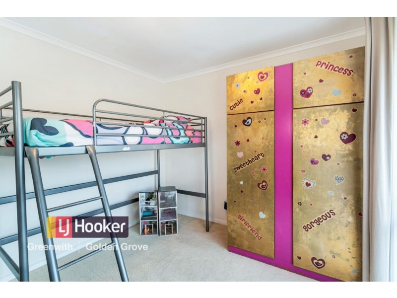 23 Hinkler Crescent, Modbury Heights SA 5092