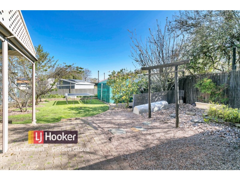 23 Hinkler Crescent, Modbury Heights SA 5092