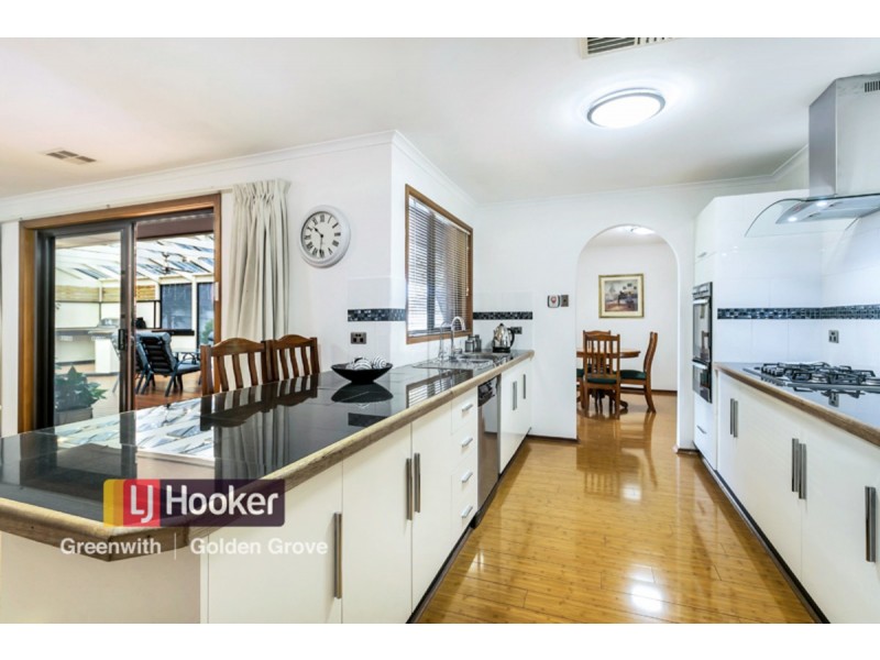 17 Bernacchi Court, Greenwith SA 5125