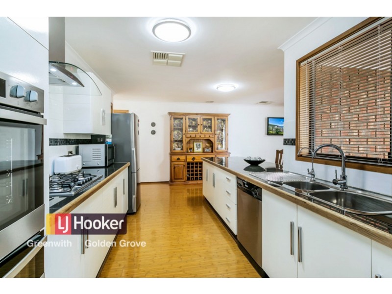 17 Bernacchi Court, Greenwith SA 5125