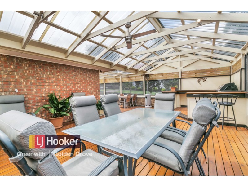 17 Bernacchi Court, Greenwith SA 5125