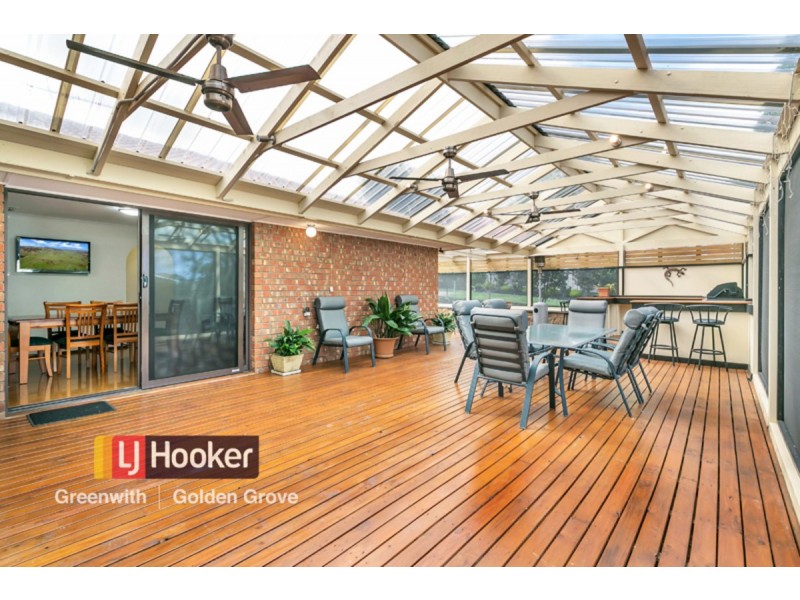 17 Bernacchi Court, Greenwith SA 5125