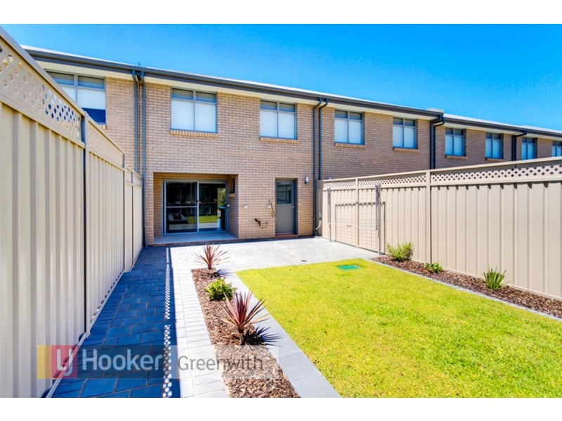 17 Oakridge Circuit, Golden Grove SA 5125