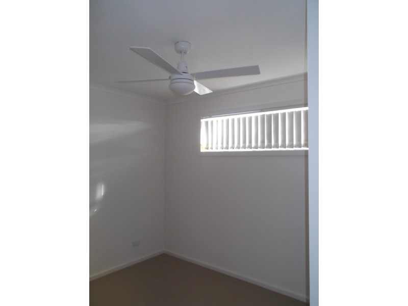 2 Parkside Walk, Smithfield Plains SA 5114