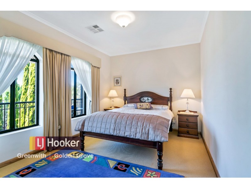 2 Huntingdale Court, Greenwith SA 5125