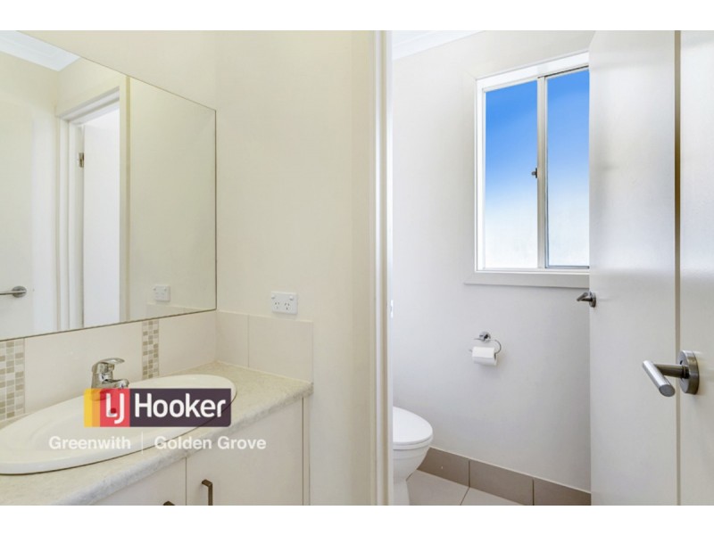 18 Liverpool Place, Elizabeth Park SA 5113