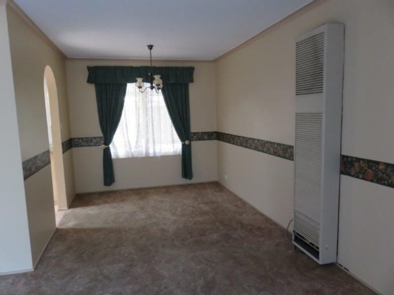 11 Clapton Drive, Paralowie SA 5108