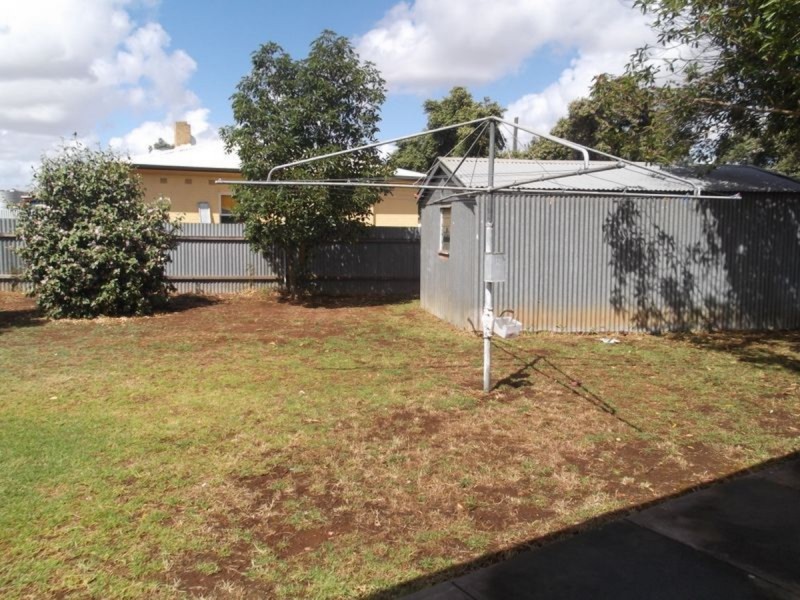 2 Thompson Street, Elizabeth South SA 5112