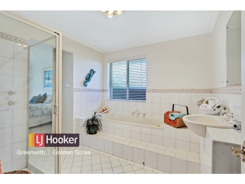 1 Elba Court, Greenwith SA 5125