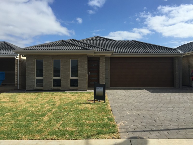 48 Royal Palm Drive, Parafield Gardens SA 5107