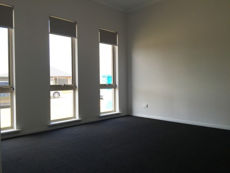 48 Royal Palm Drive, Parafield Gardens SA 5107