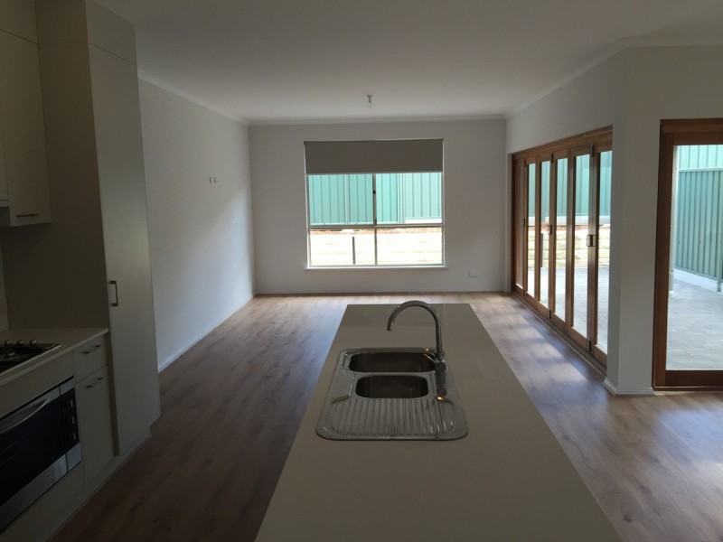 48 Royal Palm Drive, Parafield Gardens SA 5107