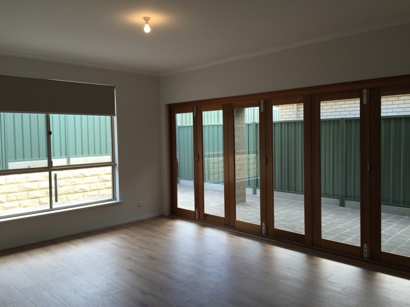 48 Royal Palm Drive, Parafield Gardens SA 5107