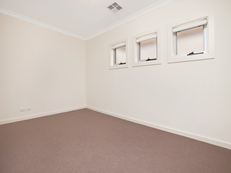 86 Harvey Circuit, Mawson Lakes SA 5095